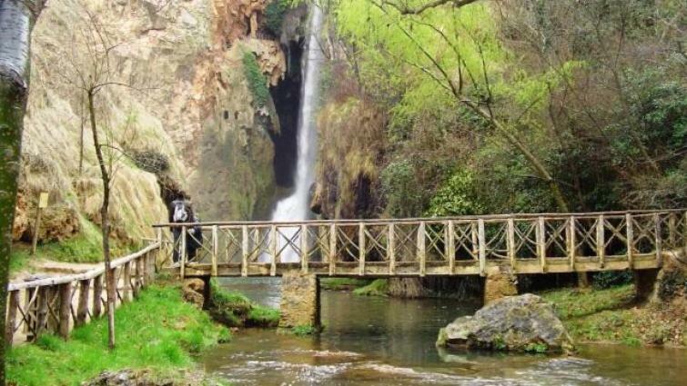 Apartamento Rural La Cascada De Calmarza Екстериор снимка
